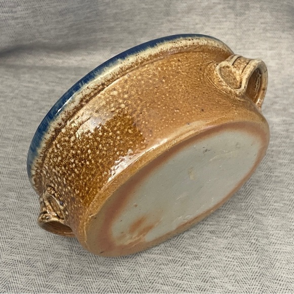 Monroe Salt Works Chippendale Rose Chowder Bowl Lug Handle - Picture 7 of 7